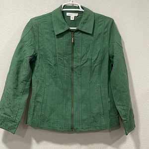Coldwater Creek Green Women’s  Jacket.  Size 8 Petite.  Super nice. Pockets.